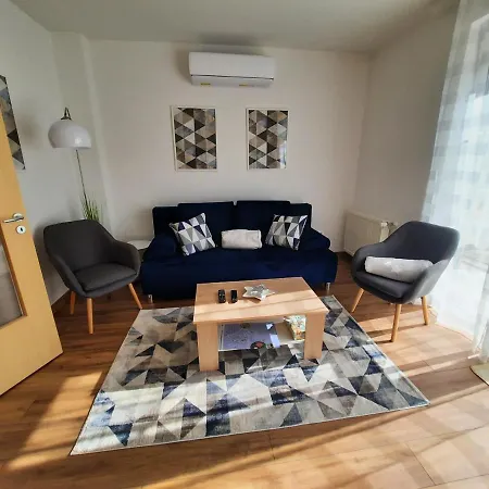 Locus Apartment *